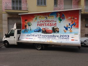 camion vela disney on ice