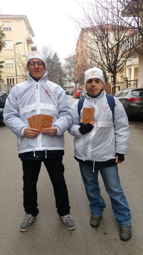 Volantinaggio a Pinerolo