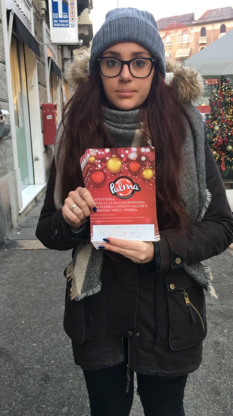 hostess e volantinaggio a torino