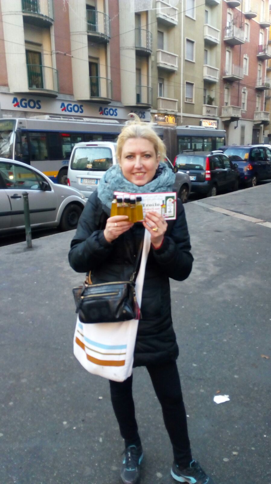 hostess volantiggio torino