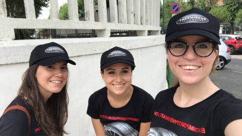 hostess per volantinaggio a Torino per Euroimport Pneumatici