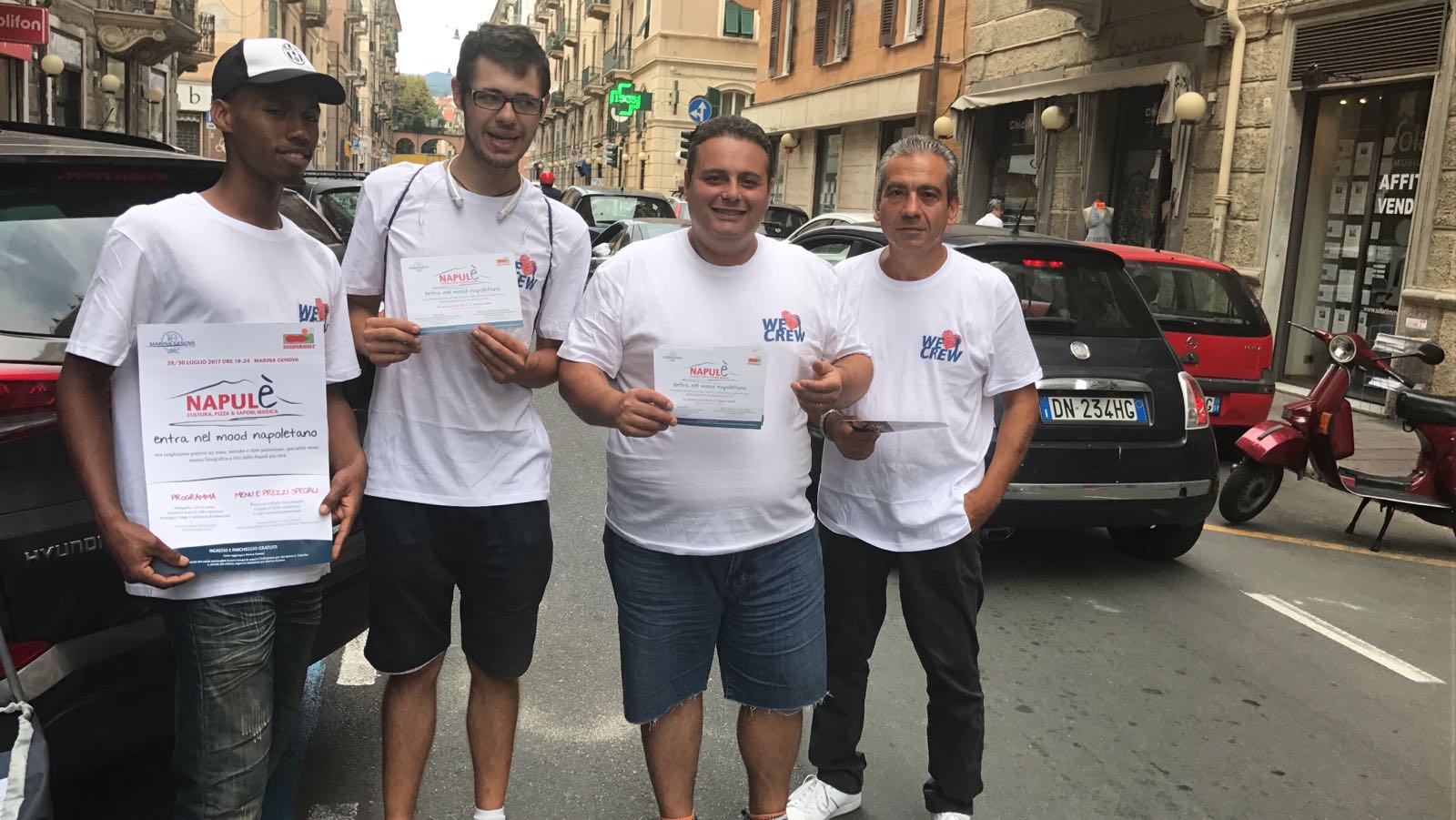 Volantinaggio a Savona per Marina Genova