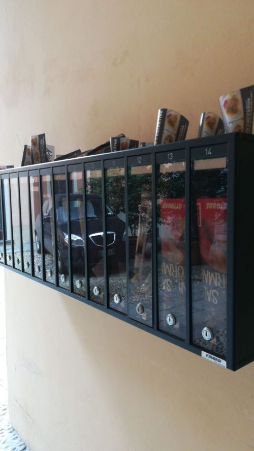 Volantinaggio e Hostess a Pavia per GF Project