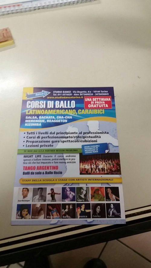 Volantinaggio in Torino per Studio Dance