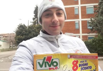 Volantinaggio a Varese per Vivo Mio la bottega del fresco