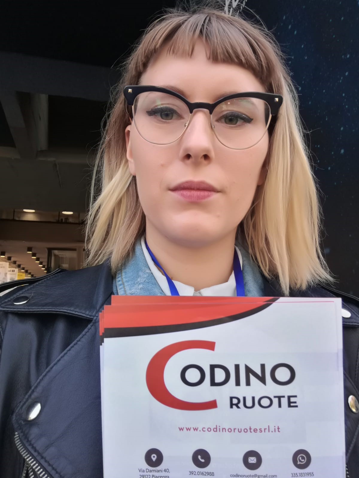 hostess a Bologna