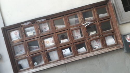 volantinaggio a Napoli