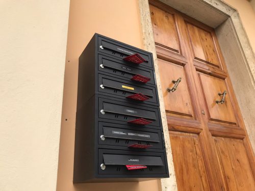 volantinaggio a pisa